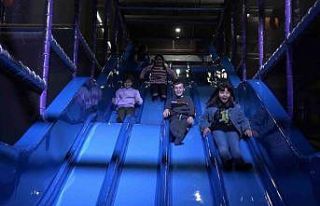 Oyun parkına getirilen depremzede çocuklar, gönüllerince...