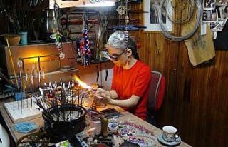 (Özel) Çocukken sobada cam eritiyordu, şimdi gelir...