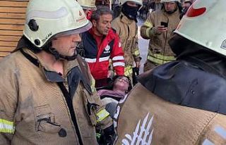 Pendik’te 7 katlı otelde yangın: 2 ölü 2 yaralı