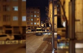 Pendik’te sokak ortasında silahlı saldırı