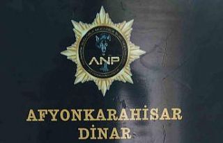 Polis eroin ele geçirdi