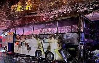 Polisleri taşıyan otobüs Zigana Dağı’nda alev...