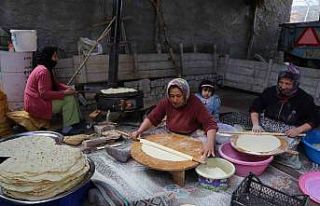 Ramazan yufkaları imeceyle hazırlandı