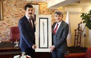 Rektör Uysal’dan, KSBÜ Rektörü Tekin’e tebrik...