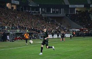 Sakaryaspor’dan Roshi’ye milli davet