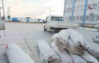 Samandağ’a çadır desteği sürüyor