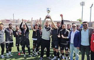 Şampiyon Aydınspor kupasına kavuştu