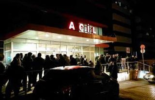 Samsun’da polis motosikleti çekici ile çarpıştı:...