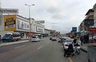 Sarhoş olduğu iddia edilen tır sürücüsü 7 aracı...