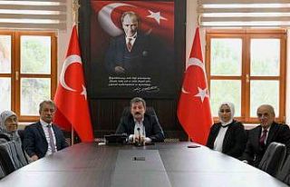 Şehit Aileleri Derneğinden Vali Tavlı’ya bina...