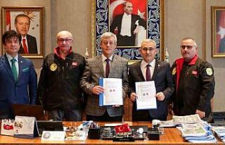 Şehitlerin anısı dernek binasında yaşatılacak