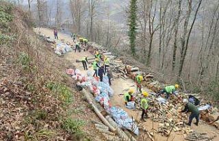 Sel afetini yaşayan orman köylüsü, depremzedelere...