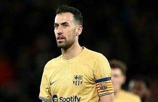 Sergio Busquets, El Clasico tarihine geçti