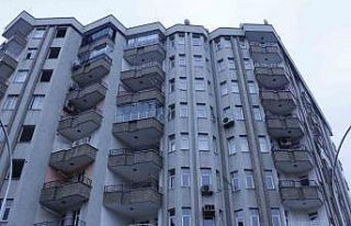 Serin-1 Apartmanı sakinlerinden ’eşya tahliyesi’...