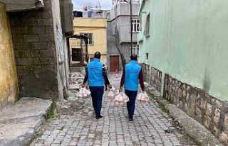 Siirt Belediyesinden her gün 147 aileye sıcak yemek...