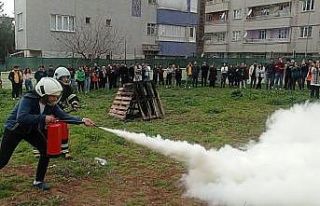 Siirt’te 588 kişiyle yangın ve bina tahliye tatbikatı...