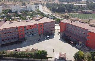 Siirt’te depreme karşı okullarda önceden alınan...