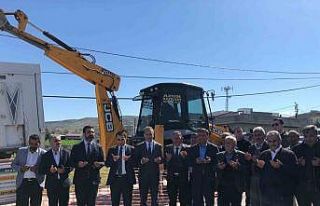 Siirt’te doğal gaz için ilk kazma vuruldu