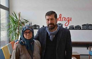 Sındırgılı Fatma Nine tarlalarını depremzedeler...