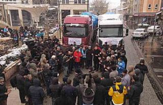 Sındırgılı vatandaşlar depremzedeler için seferber...