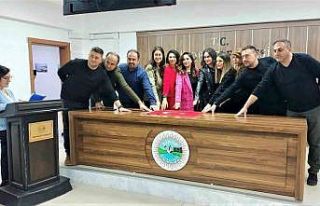 Sinop Belediyesi’nde 15 memur kadroya alındı