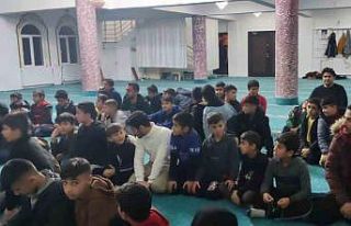 Şırnaklı öğrenciler teravih namazında buluşuyor