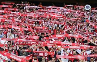 Sivas Belediyesi’nden Sivasspor taraftarına bilet...