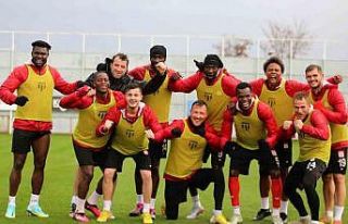 Sivasspor pas ve şut çalıştı