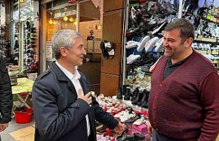 Tahmazoğlu, esnafla bir araya geldi