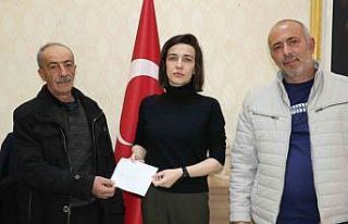 Taht köyünden deprem bölgesine nakdi yardım