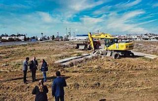 Tarsus’ta oto galericiler sitesinin temeli atılıyor