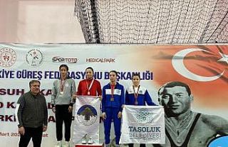 Taşoluklu sporcular Türkiye Şampiyonu oldu
