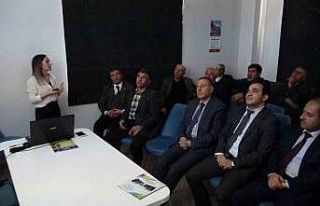 Tatvan’daki muhtarlar sağlık alanında bilgilendirildi
