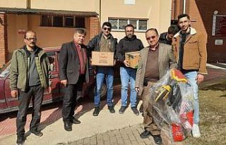 Tavşanlı MYO’dan depremzede vatandaşlara destek