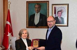 Tazelenme Üniversitesi’nden Rektör Erdal’a ziyaret