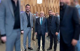 TFF Başkanı Büyükekşi ve eski futbolcular Van’a...