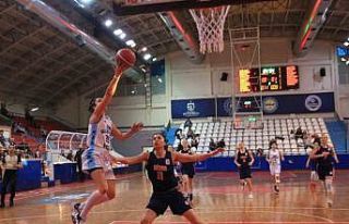 TKBL: İzmit Belediyespor: 97 - DİBA: 68