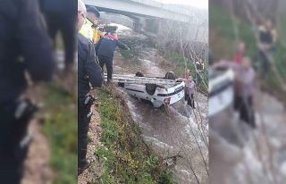 Tokat’ta otomobil dereye uçtu: 1 ölü, 1 yaralı