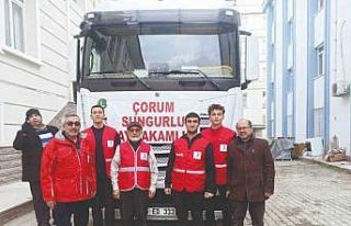 Toplanan yardımlar deprem bölgesine gönderildi