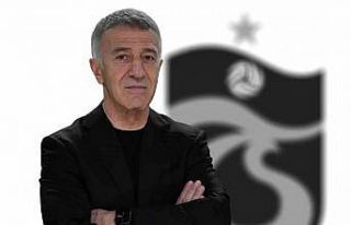 Trabzonspor’da istifa eden Başkan Ağaoğlu, taraftarı...