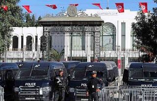 Tunus’ta parlamento 2021’den sonra ilk kez toplandı