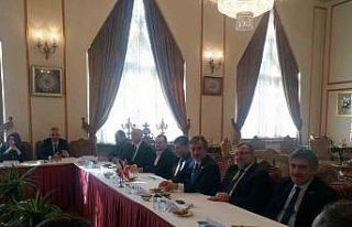 Türkiye-İran arasında ticari ilişkiler güçlenecek