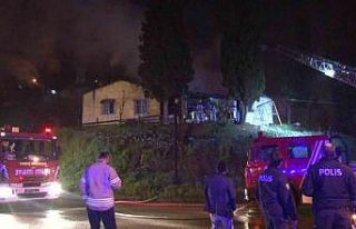 Tuzla’da korkutan gecekondu yangını