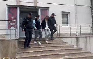 Tuzla’da lisede çıkan kavgaya karışan 2 kişi...