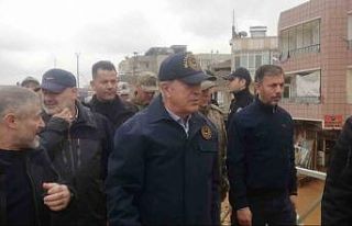 Üç bakan sel bölgesinde inceleme yaptı