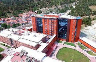 Üniversite hastanesinde 47 bin hastaya poliklinik...