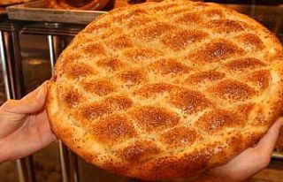 Uşak’ta Ramazan pidesi 10 liradan satılacak