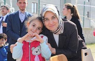 Vali Yiğitbaşı: “Depremzede vatandaşlar kentte...