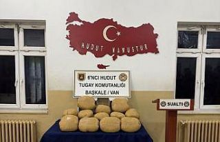 Van-İran sınırında 100 kilo toz esrar ele geçirildi
