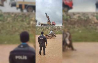 Van polisinden arama kurtarma çalışmalarına destek